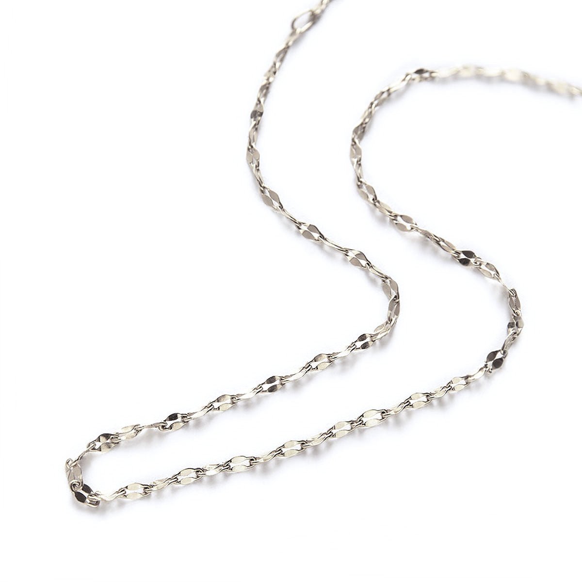 Sterling silver shimmer link chain for the star dangle duo, close-up on a white background