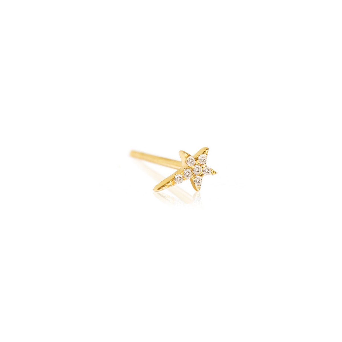 14K gold shooting star single stud with pavé natural diamonds, on a white background