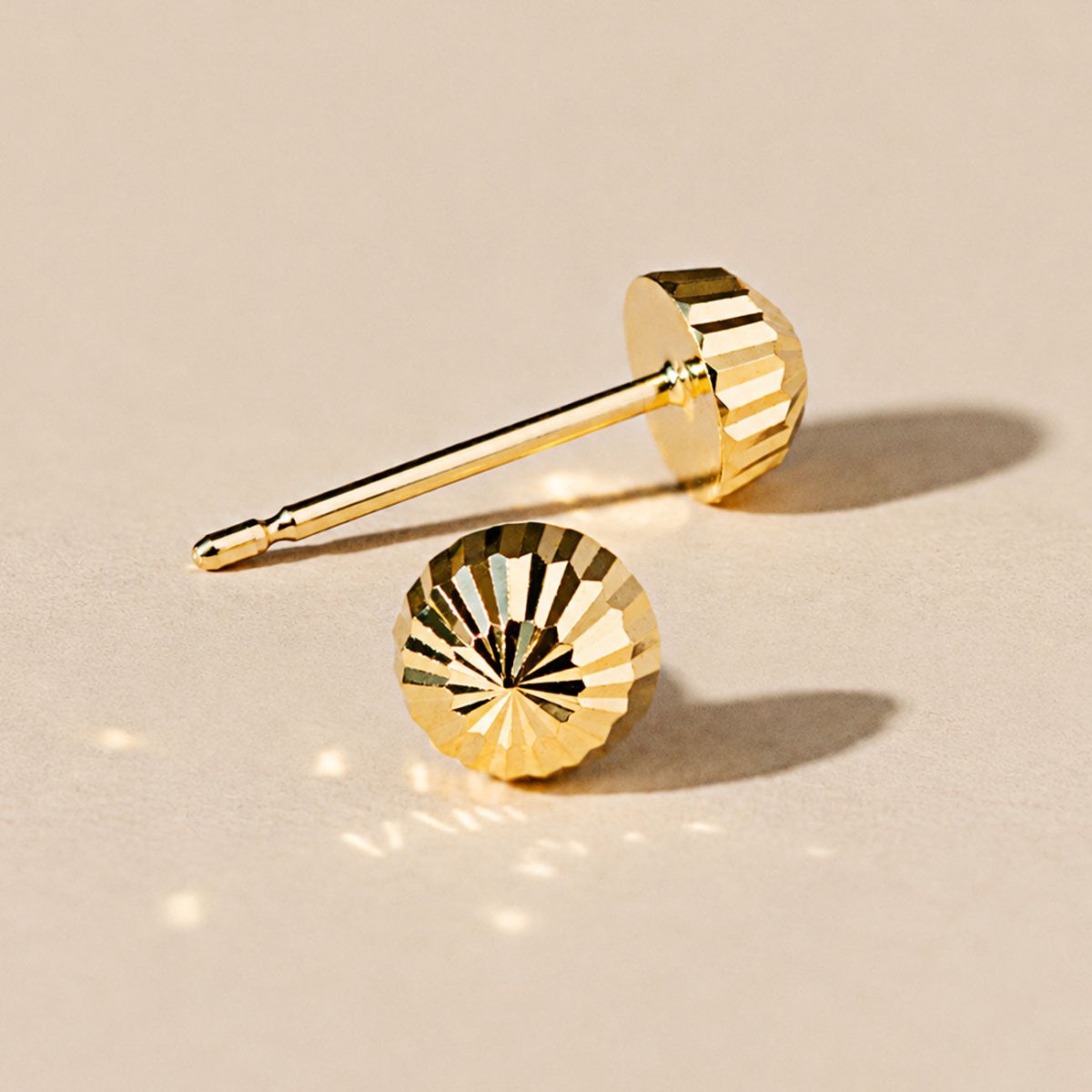 Faceted Ball Studs 14K