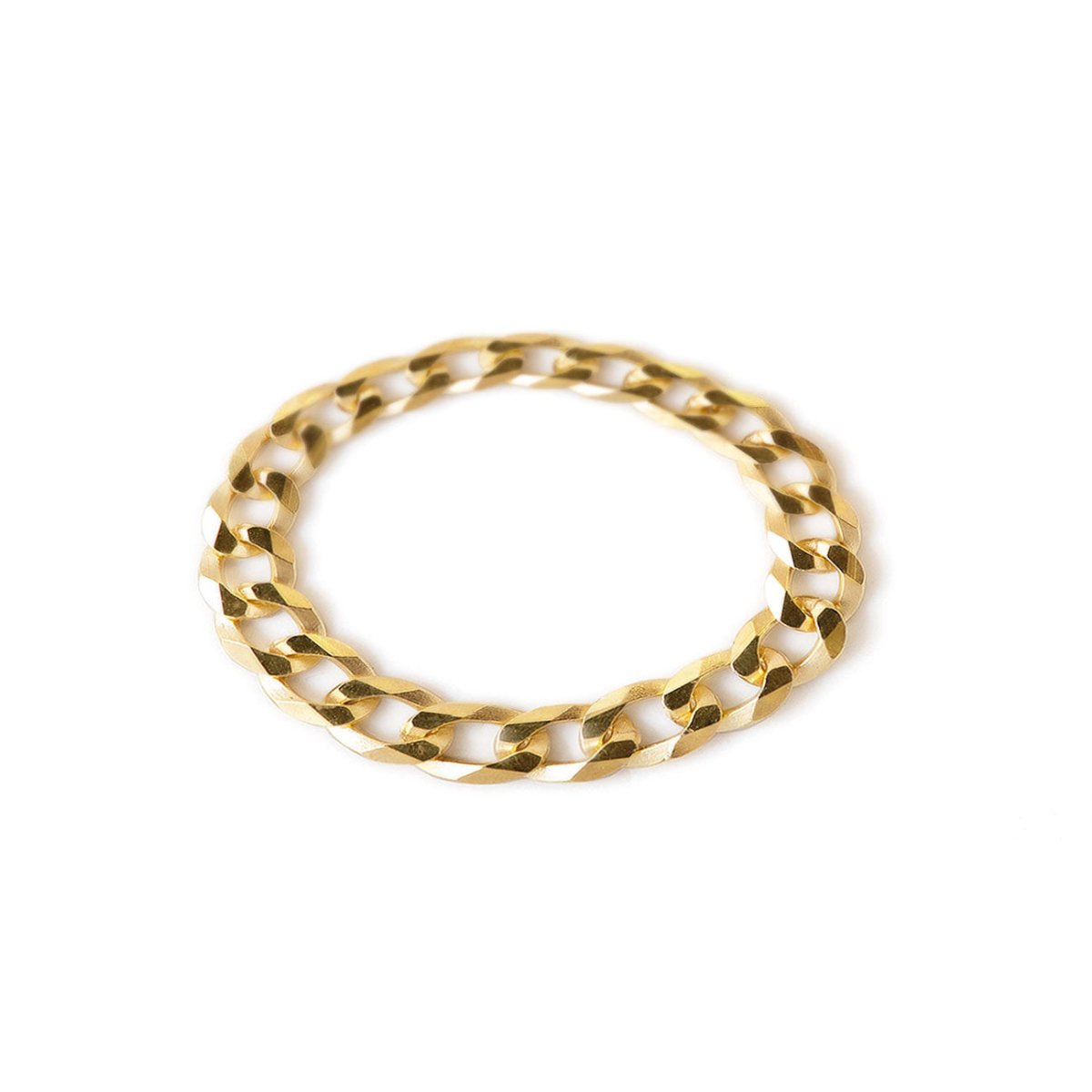 14K gold curb chain ring with flat curb links, shown on a white background